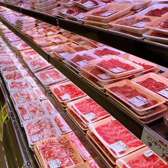 業務スーパー 西院店 精肉売場